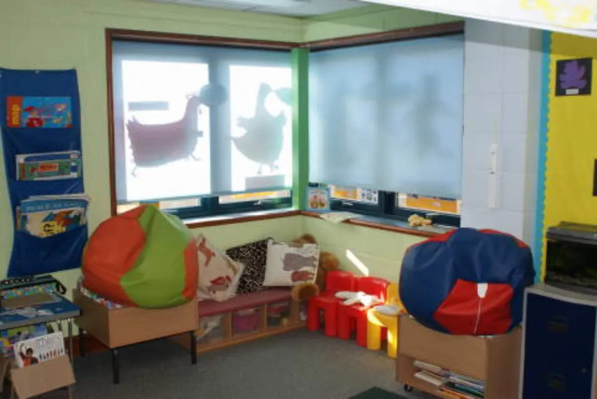 /_app/immutable/assets/5 Green room.v4.892d8062.webp